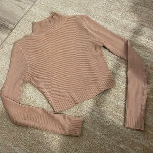 Women’s Misguided turtleneck size US6. Nude/tan color